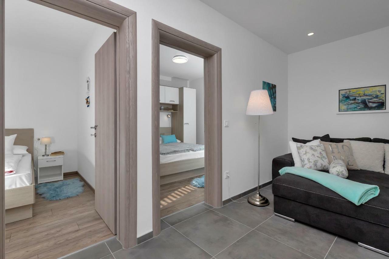 Apartment Amari Seaview ماكارسكا المظهر الخارجي الصورة